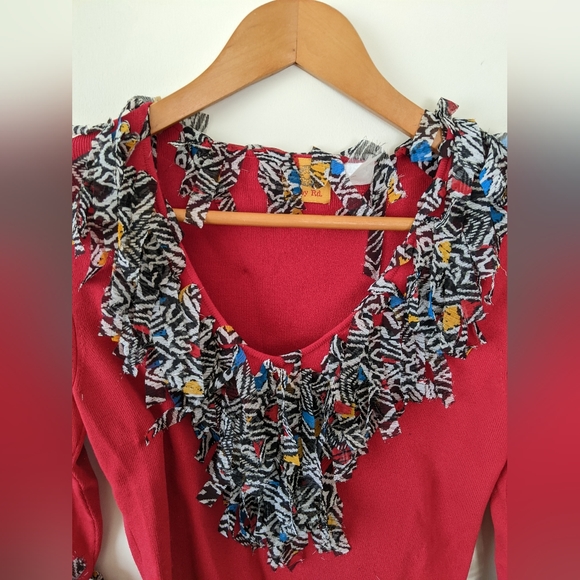 Ruby Rd. 3/4 Sleeve Top Size (S) V Neck Sweater - Picture 4 of 10